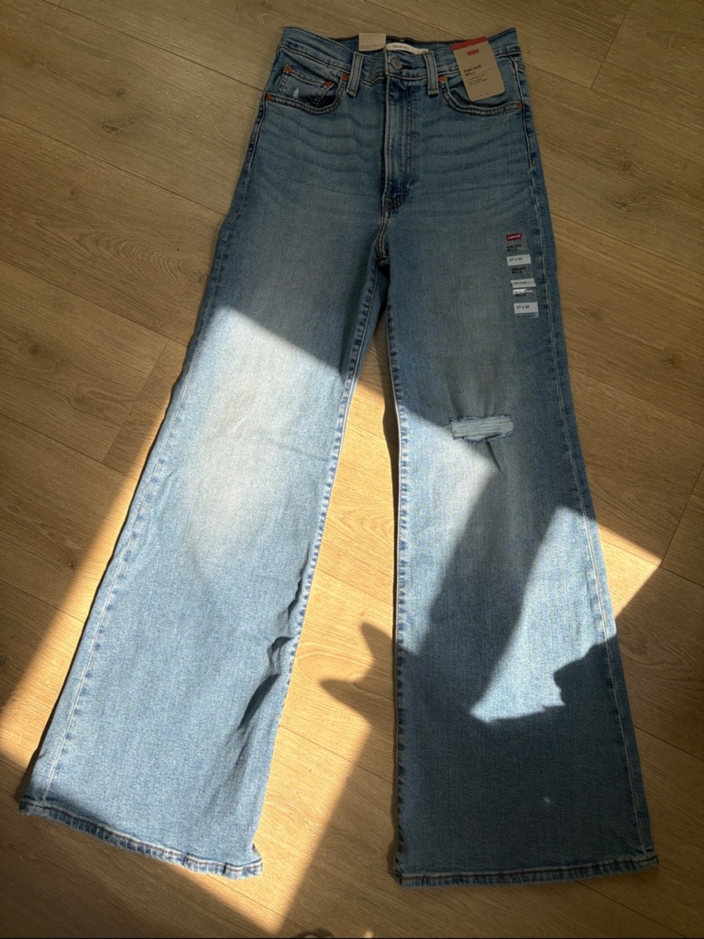 Levi's Light Blue ribcage bells Jean